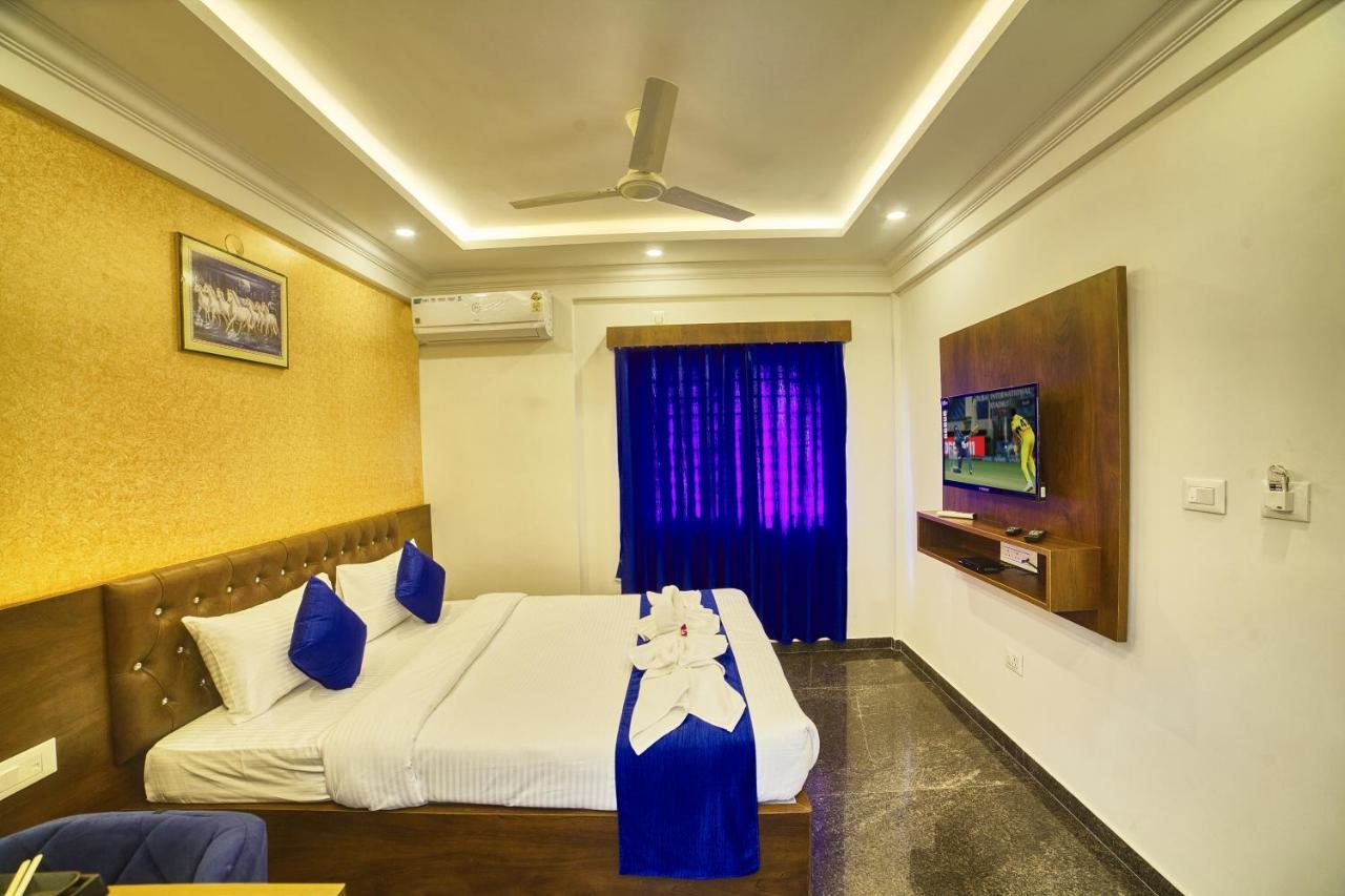 Sm Royal Stay Hotel - Near Bangalore International Airport Devanahalli Ngoại thất bức ảnh