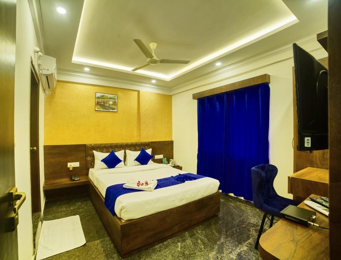 Sm Royal Stay Hotel - Near Bangalore International Airport Devanahalli Ngoại thất bức ảnh